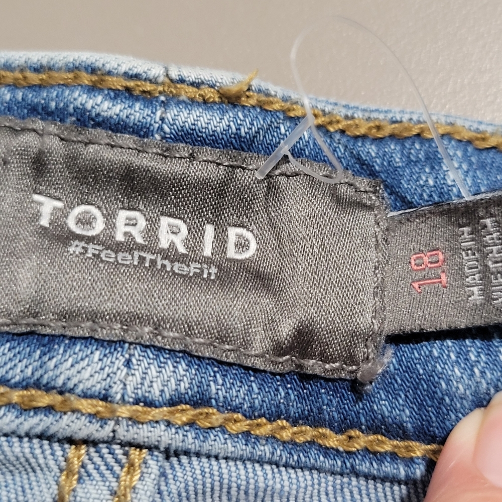 Torrid Denim A-Line Front Slit Midi Jean Skirt Size 18 Blue Pockets Retro - Picture 9 of 11